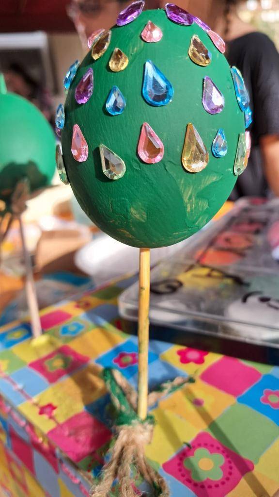 LACEMBOK, z.s. Pletení pomlázek a barvení vajíček 16.04.2025