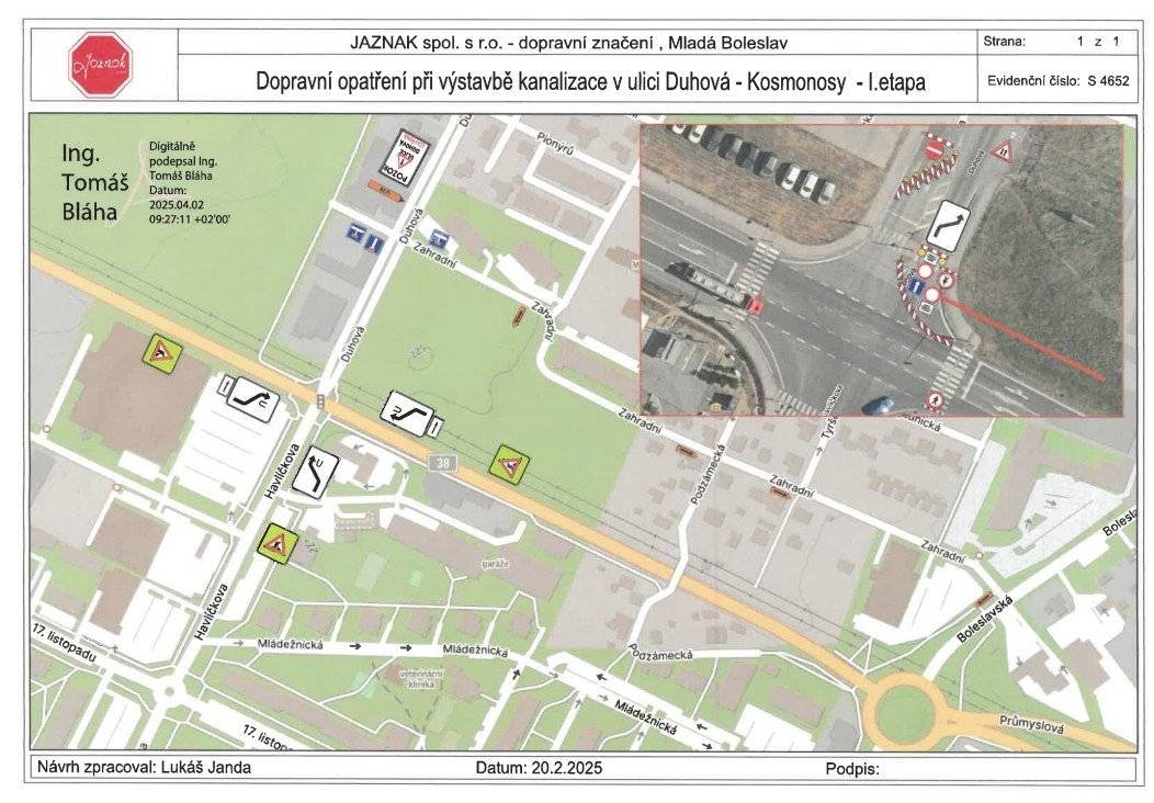V rámci výstavby kanalizace podél komunikace I/38 dojde v křižovatce I/38 a ulice Duhová (u Hondy) k částečné uzavírce dle přiložených schémat. Zachován bude vždy ve 2 etapách jednopruhový vjezd do ulice Duhová. Výjezd však bude možný jen směrem k Boleslavské u Lidlu. První etapa částečné uzavírky potrvá od 28.4. do 11.5. 2025. Druhá etapa pak od 12.5. do 25.5. 2025. Další omezení dopravy v rámci výstavby kanalizace se bude týkat pěšího propojky Lidl - MB, o kterém budeme blíže informovat na webu města.   Děkujeme za pochopení Správní odbor MÚ Kosmonosy