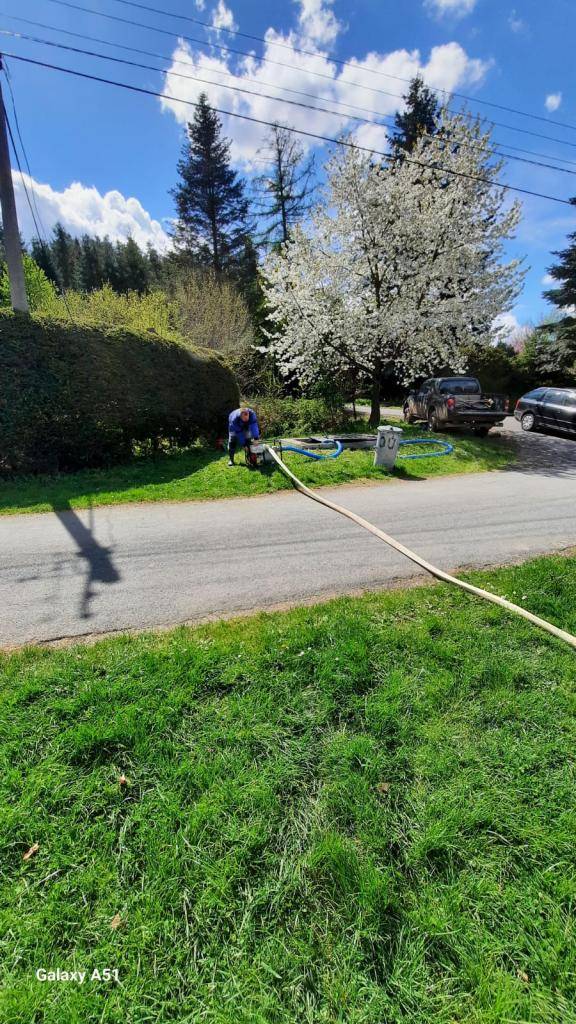 Příprava koupaliště na letní sezonu viz fotografie