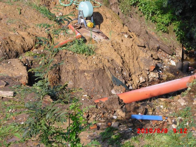 2010-08-07 Povodeň - Hřiště