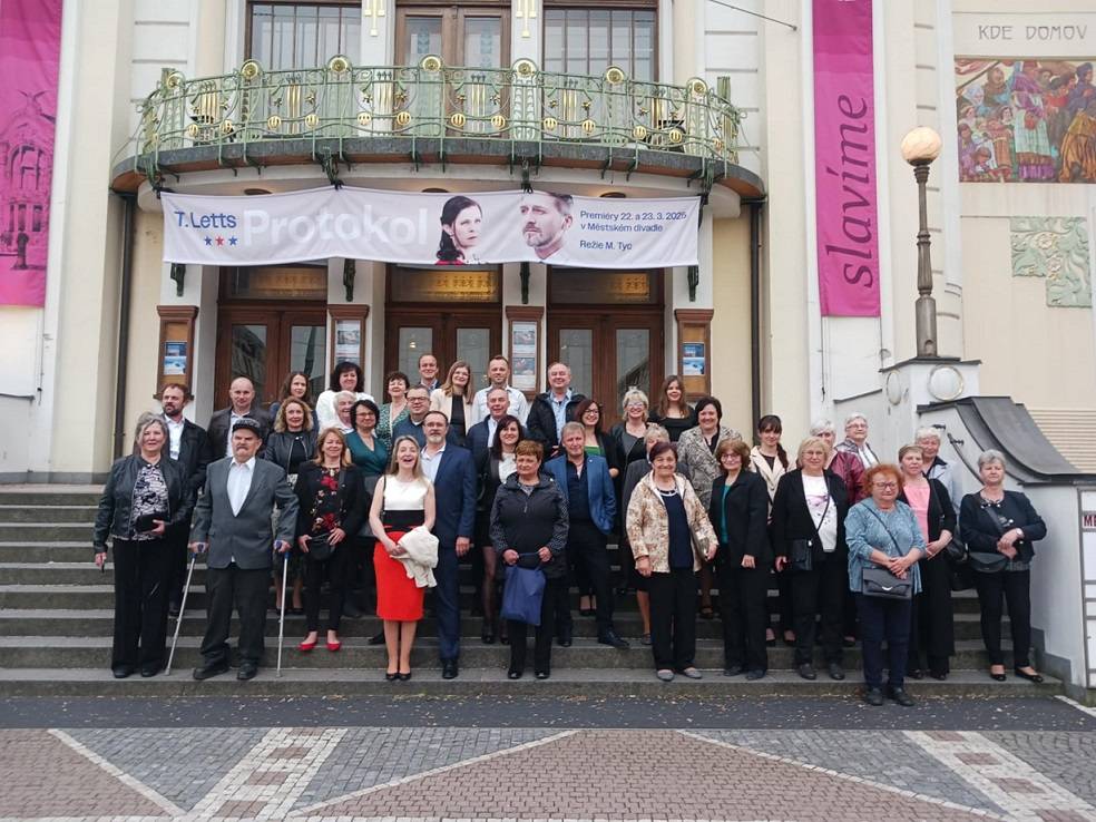 Zájezd do VČD Pardubice na představení Bláznivé nůžky