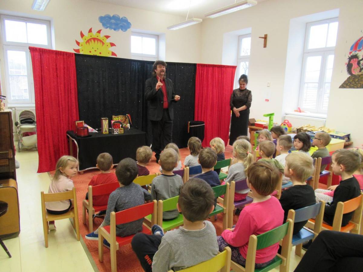 Kouzelník v MŠ