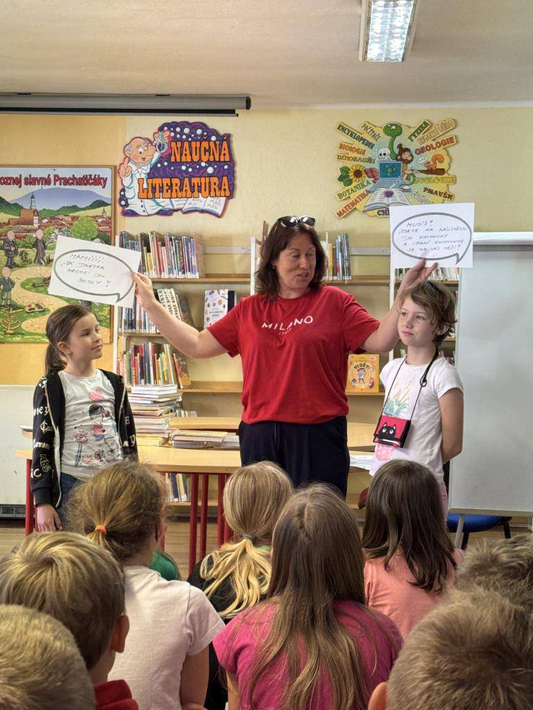 Návštěva 4. třídy v knihovně v Prachaticích