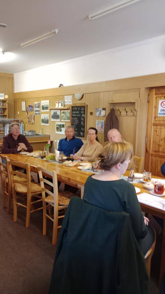 V úterý 29.dubna 2025 jednali starostky a starostové obcí Broumovska ve Vernéřovicích.