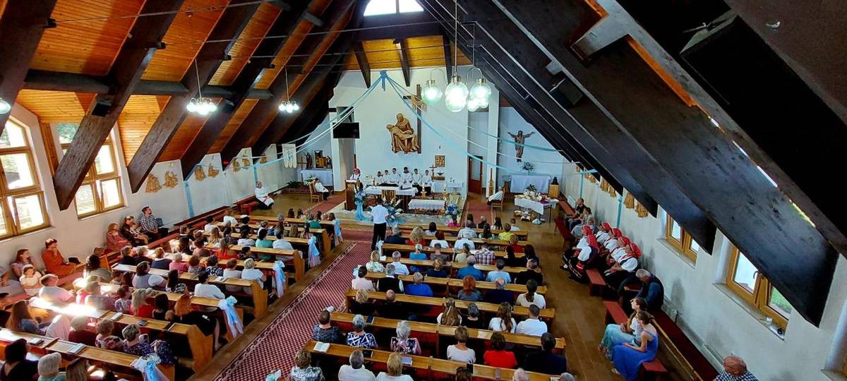 Stráňavské hody 2023 po prvý krát spojené so súťažou vo varení fazuľovej polievky.