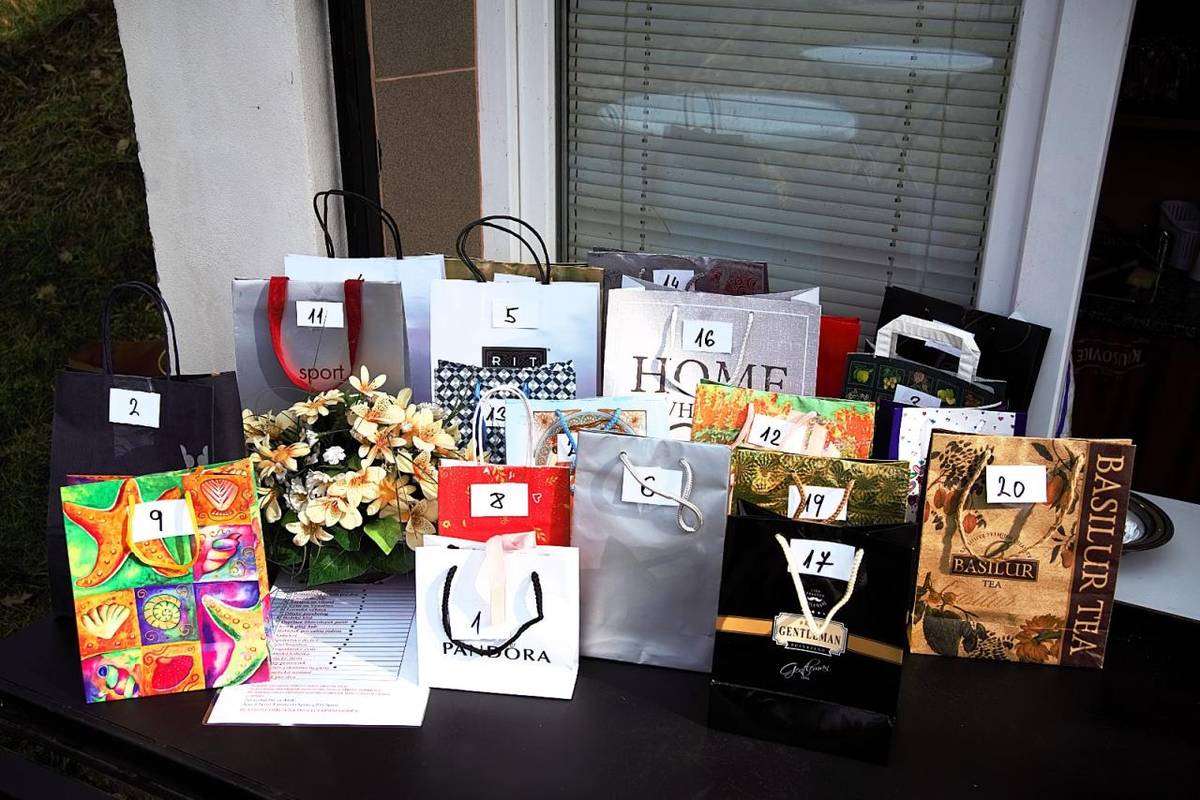 Muži děkují ženám