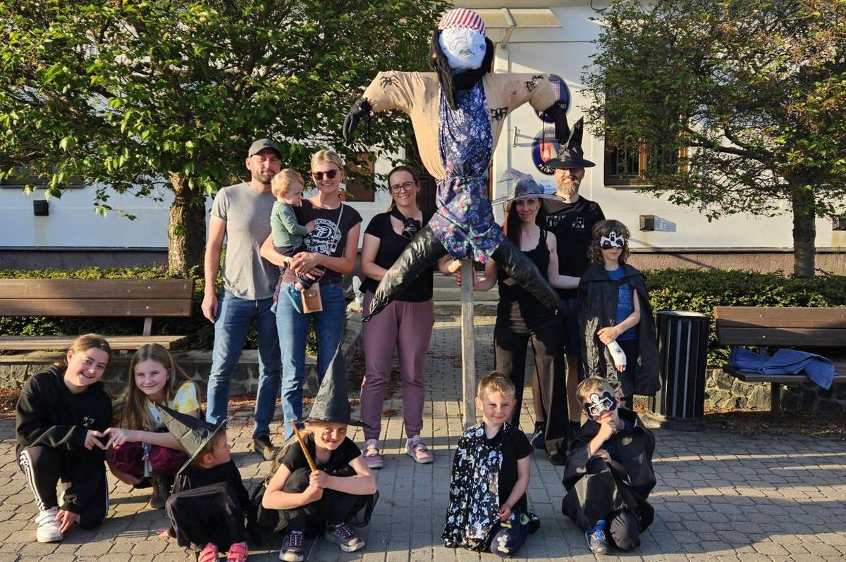 Tradiční "Pálení čarodějnic" se konalo ve středu 30. dubna 2025.