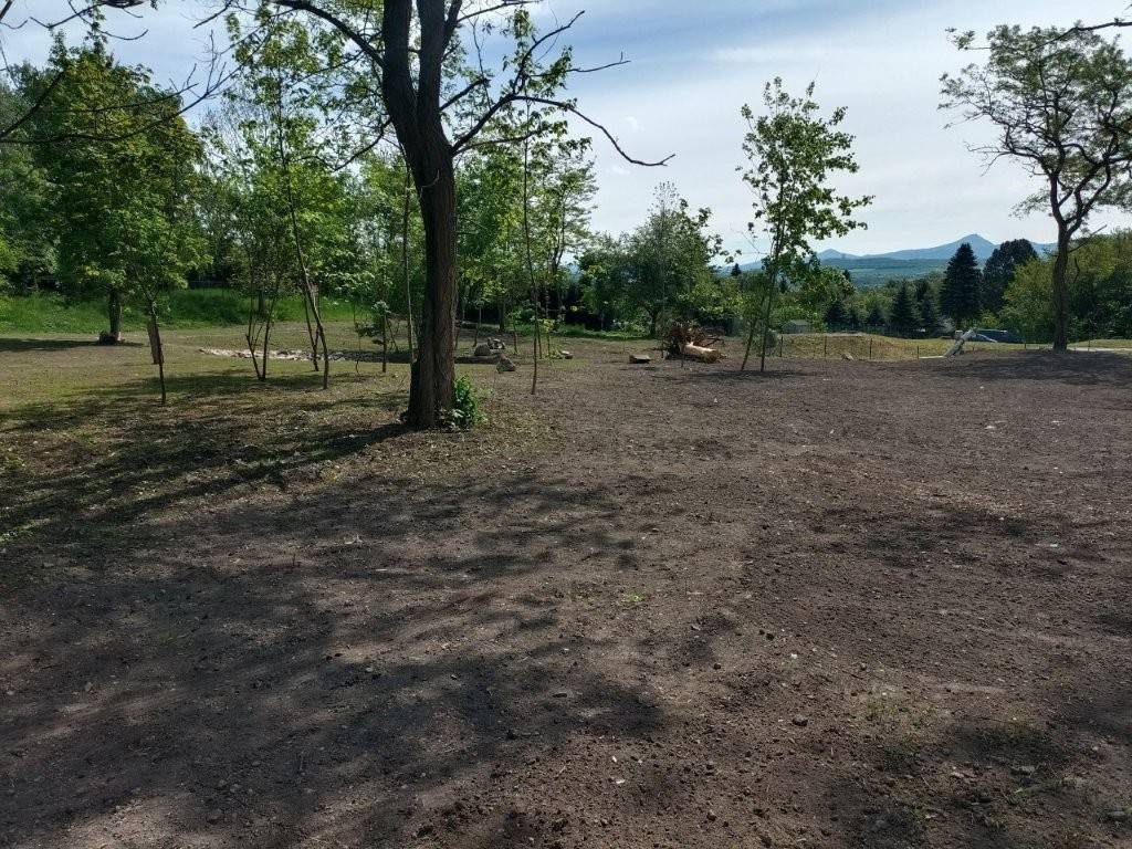 K úpravě pozemku za sběrným dvorem