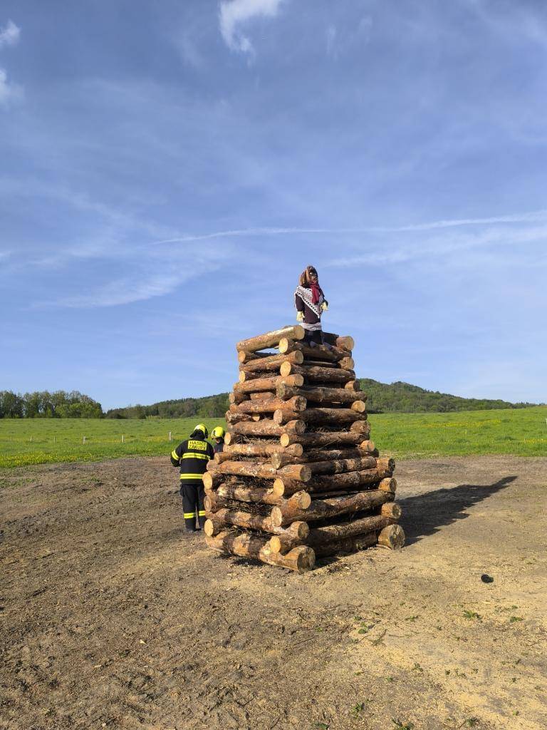 30. 4. 2025 na koupališti v Zákupech.