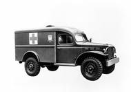Dodge WC54 v podobě, jak tuto ambulanci poznal celý bojující svět. Vozidlo nemělo finesy dokonalých civilních sanitních vozů, jeho úkolem bylo dojet se zraněnými do bezpečí