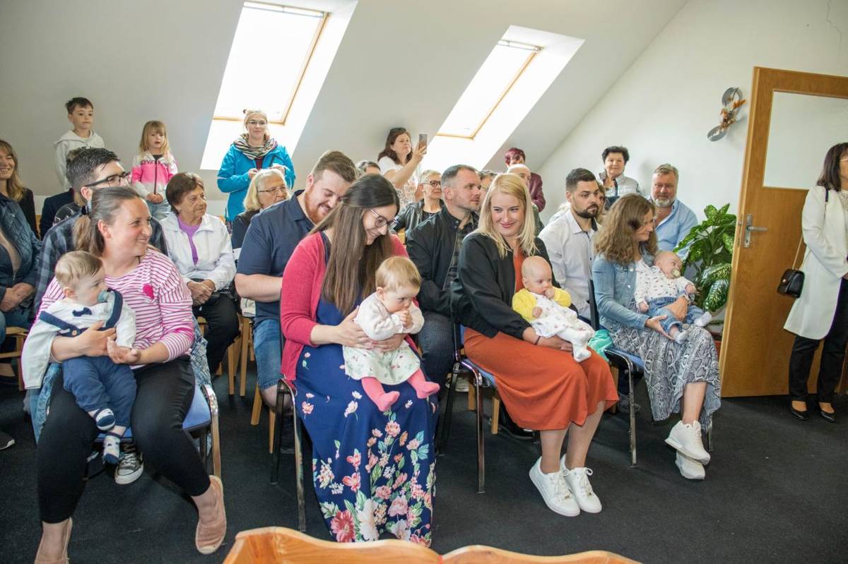 Přivítali jsme nové občánky Vojtu, Natálku, Lindu a Adámka
