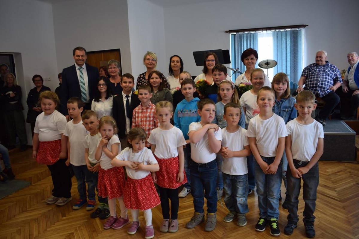 Setkání seniorů konané v Hatíně