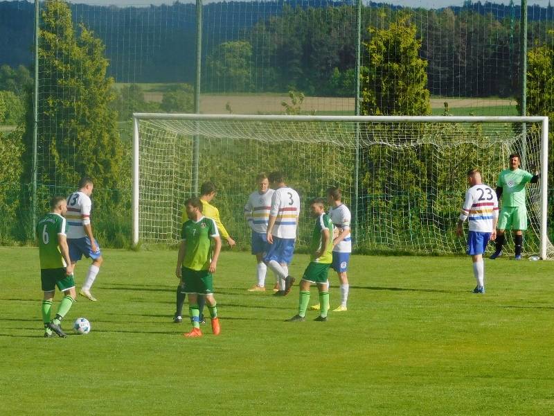 Ve 22. kole 9.ligy na okrese jsme hostili Spartu Věšín...