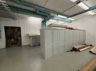 Depozitář skrývá mnoho pokladů.