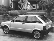 Seat Ibiza známe i z našich silnic, dodnes je možné jej spatřit. Sázel na svébytný design a osvědčenou německou techniku