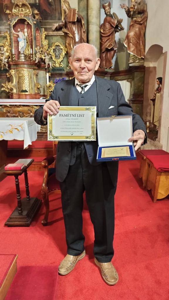 Panu Jiřímu Volkovi bylo Zastupitelstvem Obce Kondrac uděleno čestné občanství Obce Kondrac