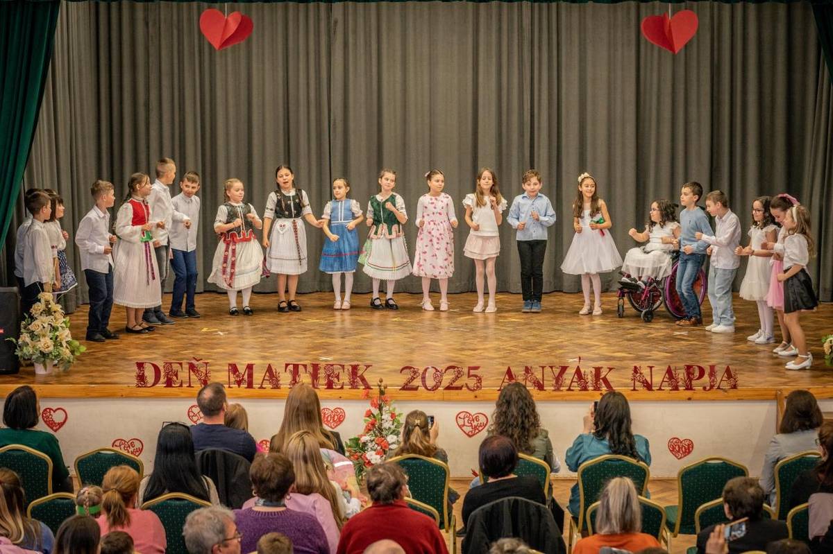 Deň Matiek 2025 / Anyák Napja 2025   18.5.2025  FOTO: M. Tigyi