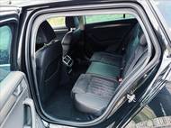 Auto se nabízí v inzerci za 5,4 milionu korun.