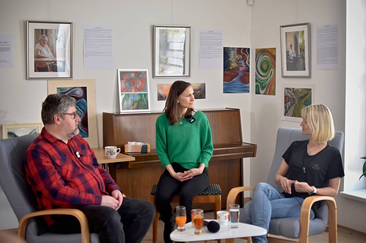 Natáčení podcastu To (ne)zvládneme sami, 6. 4. 2025, foto Archiv KC