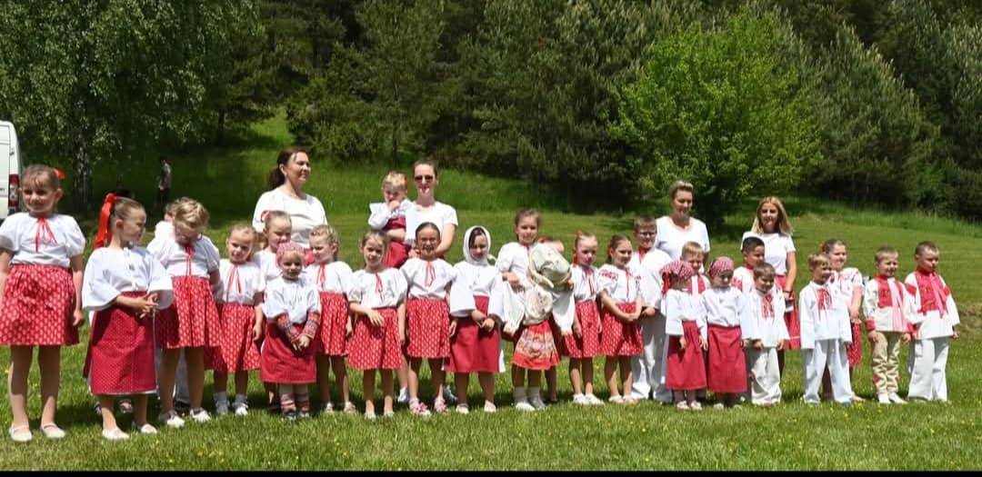 Detský folklórny festival Kolovrátok