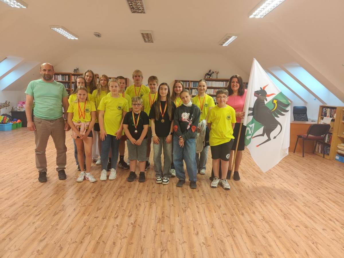 16 sportovců reprezentovalo naši obec na Regionální Olympiádě dětí a mládeže v Náměšti nad Oslavou.