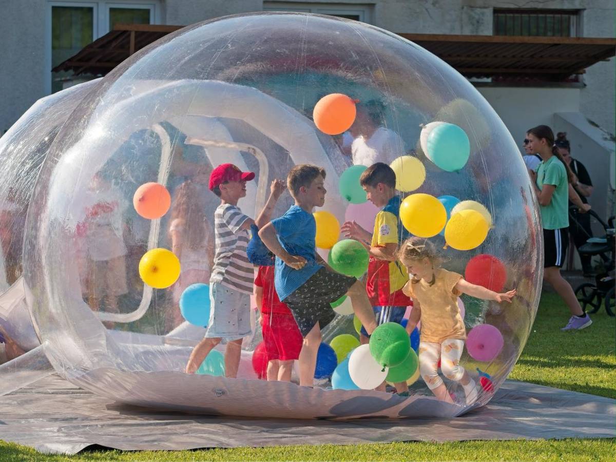 Fotky z akcie Deň detí, konanej dňa 31.5.2025 na futbalovom ihrisku v Šintave, fotil Jozef Kavoň.