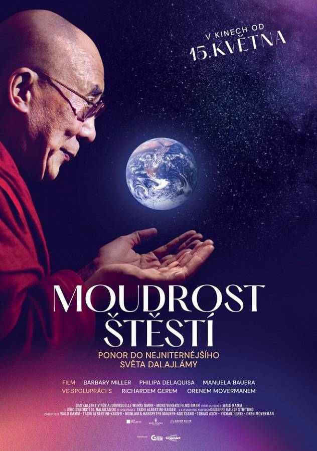 Zveme vás do nejdeckého kina v pátek 6.6. od 19:30 na unikátní dokument, který zachycuje dalajlámu poprvé ve velmi intimním spojení s divákem. Nositel Nobelovy ceny za mír v něm, díky své otevřené mysli a odzbrojujícímu důvtipu, nabízí aktuální návod na zdraví a šťastný život uprostřed výzev 21. století. Oficiální trailer