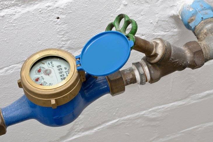 Oznamujeme občanům, že z důvodu přepojování vodovodu nepoteče v naší obci v pondělí 9. června v době od 8:00 - 12:00 hodin voda.