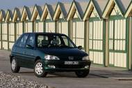 2. Peugeot 106: počet technických kontrol - 17 237, počet opravných kontrol - 7402; poměr opravných kontrol - 42,94 procenta