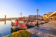 Rethymno je třetím největším městem Kréty. Leží na půl cesty mezi městy Heraklion a Chania a pyšní se krásným přístavem.