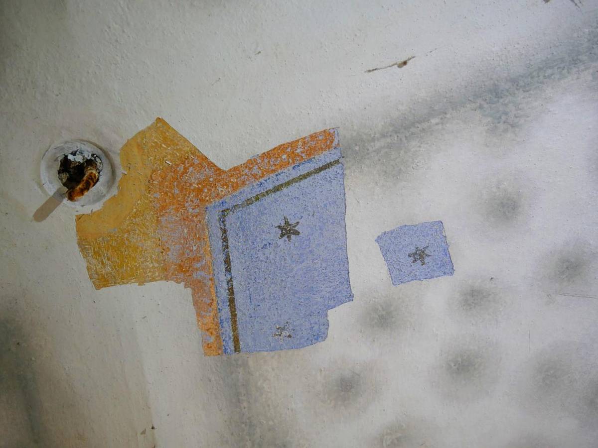 V naší kapli, která se připravuje na rekonstrukci, proběhl obcí objednaný restaurátorský průzkum.