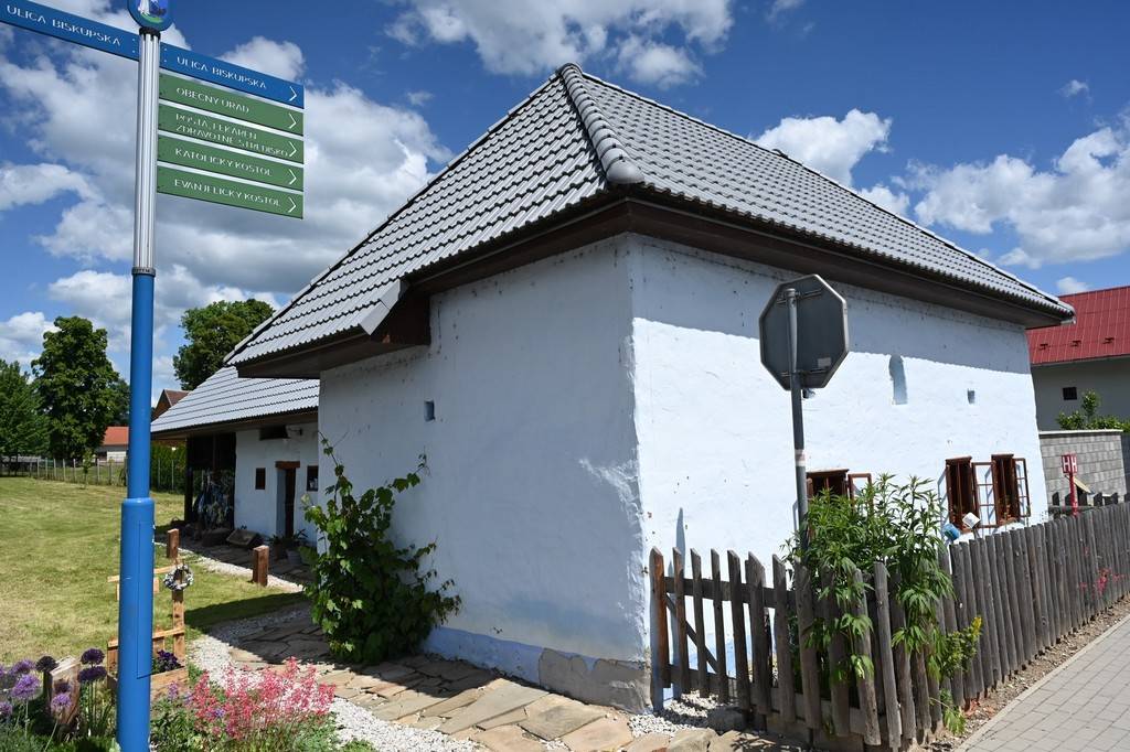 Reportáž o Múzeu ľudového bývania - Modrý domček