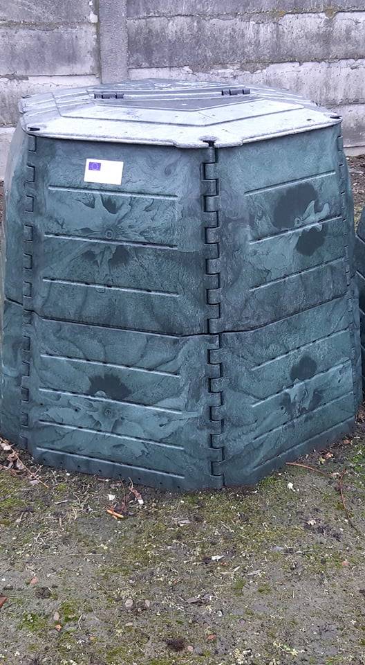 Komposztálók kiosztása háztartások számára Kosút községben 2025.06.12-én (csütörtökön) 15:00 - 18:00 óra között