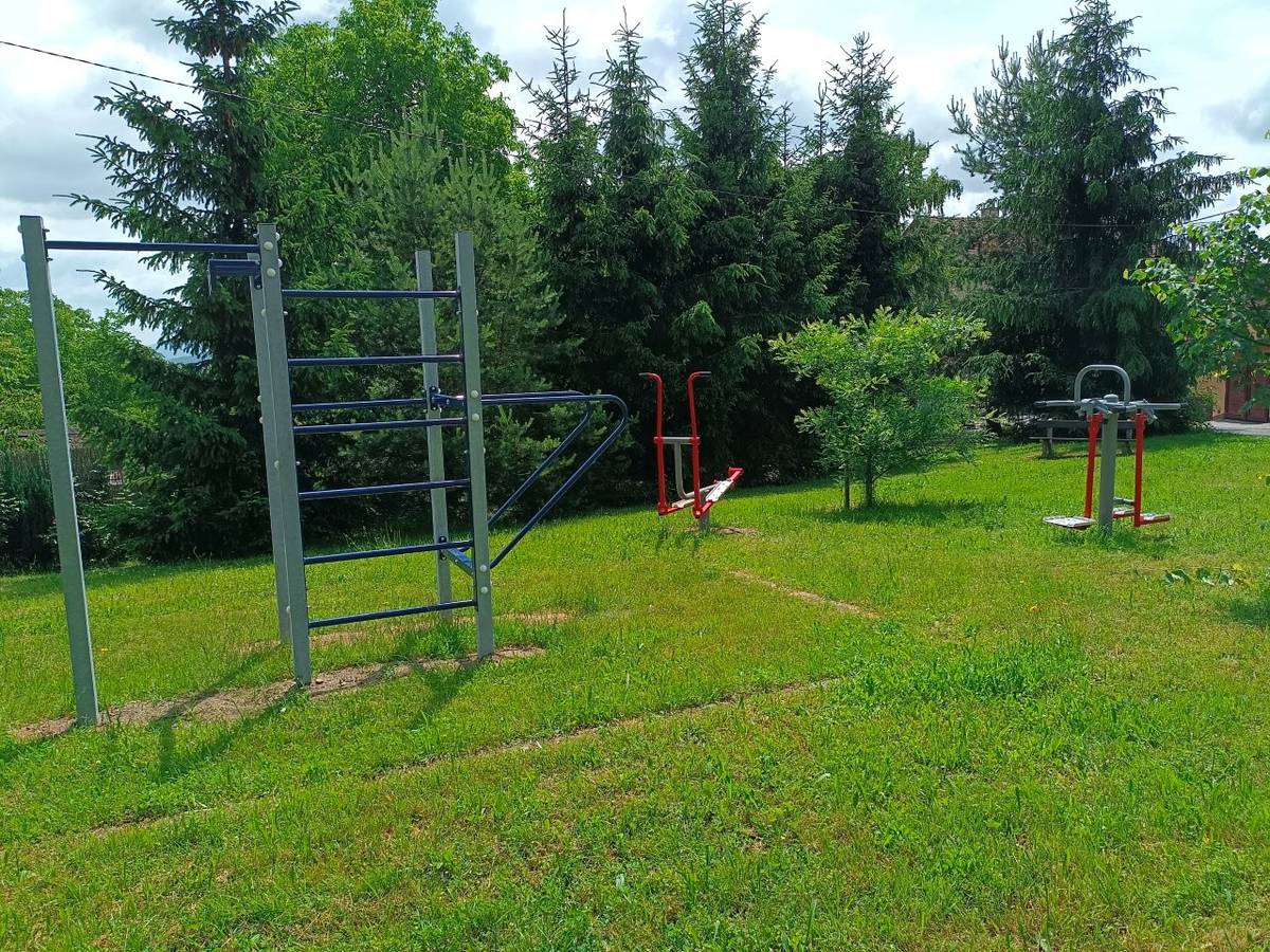 Venkovní posilovna je pro vás od dnešního dne otevřena.