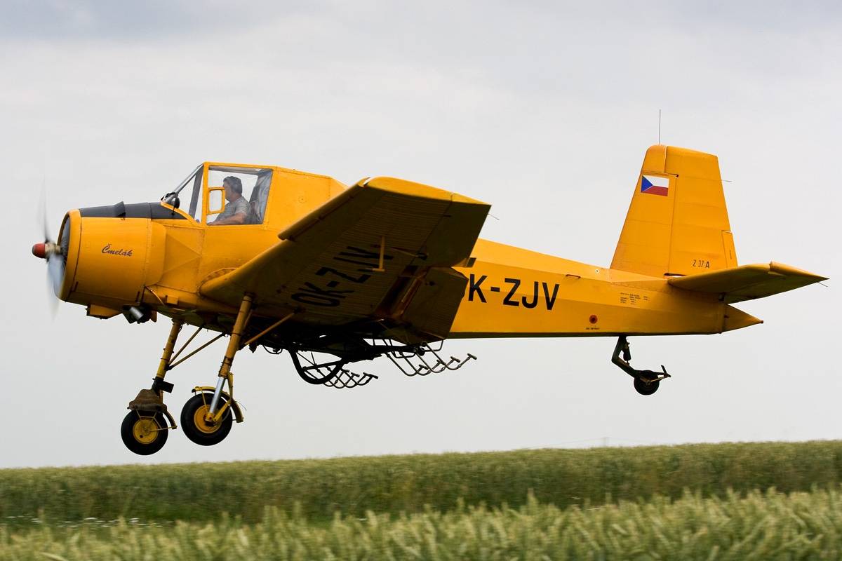 Informace o letecké aplikaci biologické ochrany kukuřice ve vašem katastr.