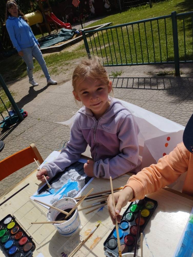 Výtvarný workshop na téma "Život v trávě".