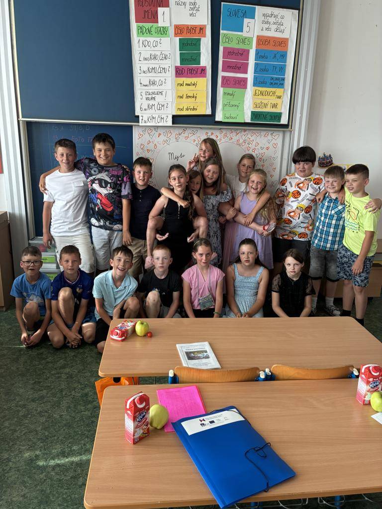 Vysvědčení a hurá na prázdniny.