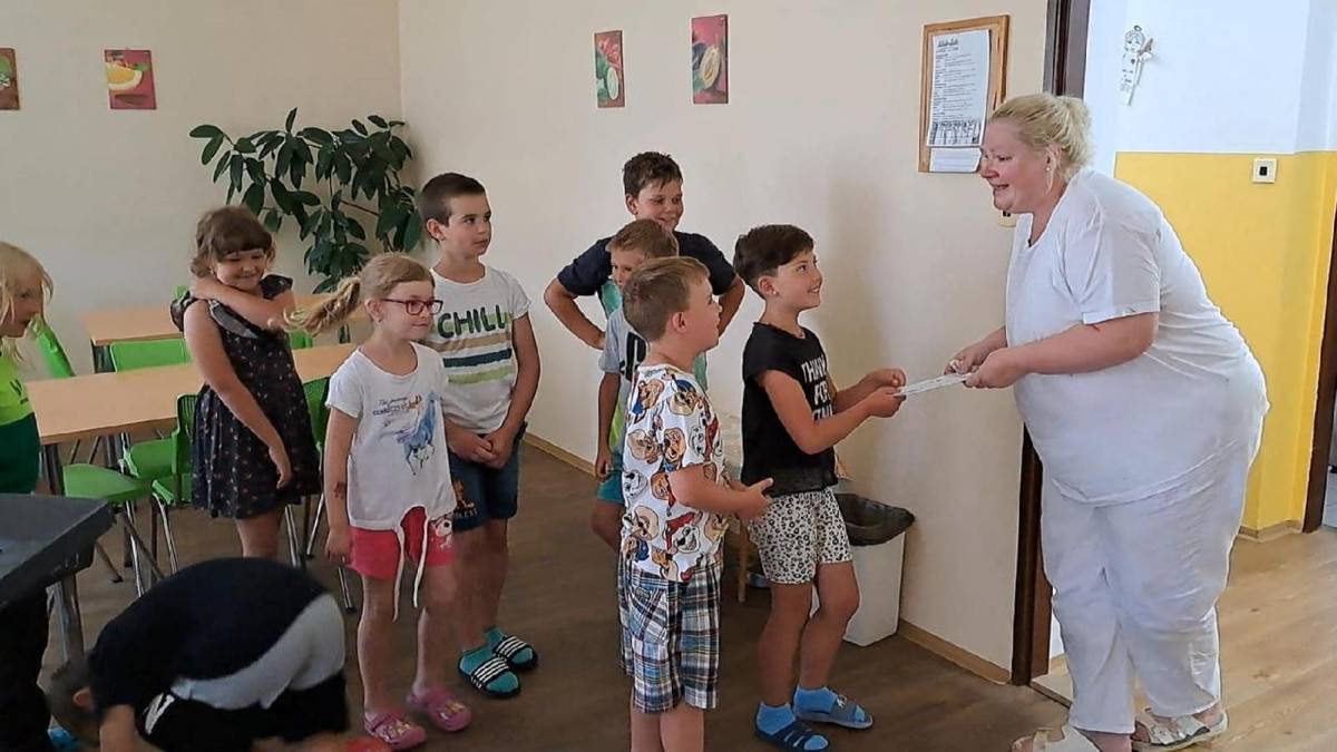 Když písnička rozpláče kuchařku aneb jak děti z Dobrodružinky přivedly dojatou paní kuchařku málem k útěku