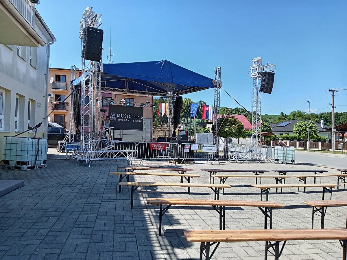 Obec Torysa usporiadala v sobotu 21. júna - 4. ročník kultúrneho podujatia pod názvom "Koníčky mojo dva, šumne sce obidva", kde si pre občanov, ako aj hostí pripravila bohatý kultúrny programom.