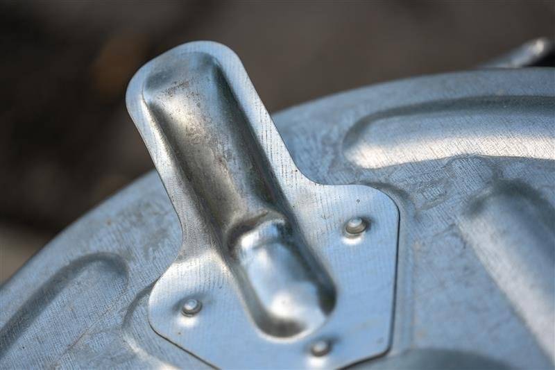 Dne 2.7.2025 je svoz komunálního odpadu.Pokud na popelnici nebude nalepena fialová etiketa SOMPO2025 popelnice nebude vyvezena.Etikety k vyzvednutí na OÚ.