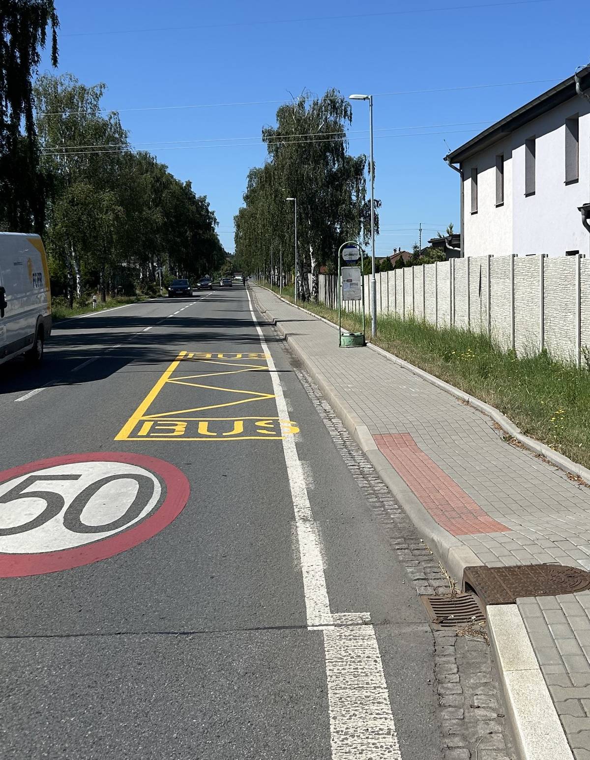Upozorňujeme, že od 1. července již nenalzenete autobusovou zastávku "Sviadnov, rozc. Staříč" na ulici Ostravská, kde byla dočasně přemístěna. Tato zastávka se nachází opět za výjezdem z kruhového objezdu právě ve směru na Staříč.  Navíc na dané trase přibyla zcela nová zastávka "Sviadnov, bioskládka," která se nachází v obou směrech u výjezdu z ulice Pasteurova (nedaleko od objektu bioskládky). Obec Sviadnov