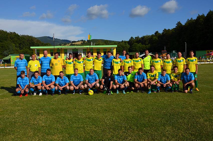 Na pozvání družební obce Kálnica a TJ Zavažan jsme v sobotu 25. 6. opět zavítali za našimi přáteli na Slovensko k oslavám 75. výročí založení tamního sportovního klubu. Po vřelém přijetí se za krásného počasí odehrály fotbalové zápasy starých pánů a mužů, na které navázala společenská zábava.