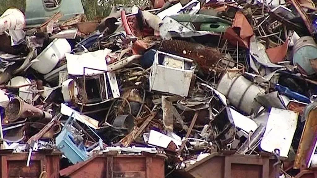 SDH Čechočovice organizuje "ŽELEZNOU SOBOTU".  V sobotu 12. 7. 2025 od 15:00 budou svážet členové SDH Čechočovice železný šrot po obci. Kdo by nestihl nachystat železný šrot před domem, bude mít možnost jej dovézt do kontejneru před OÚ.