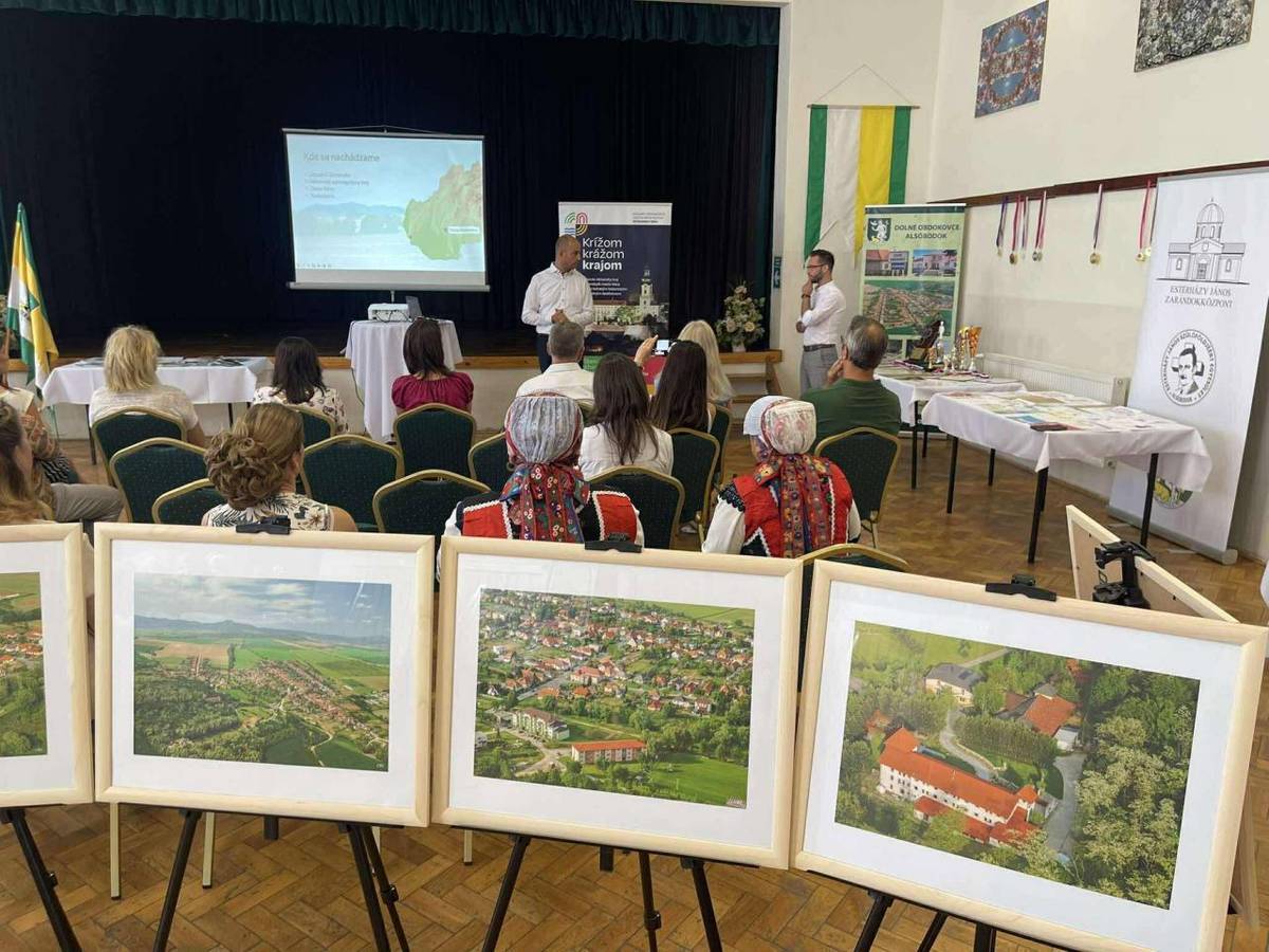 Naša obec sa zapojila do súťaže o prestížny titul Dedina roka. Dňa 3. júla 2025 zavítala do našej obce Národná hodnotiaca komisia, ktorej sme s hrdosťou prezentovali život u nás.