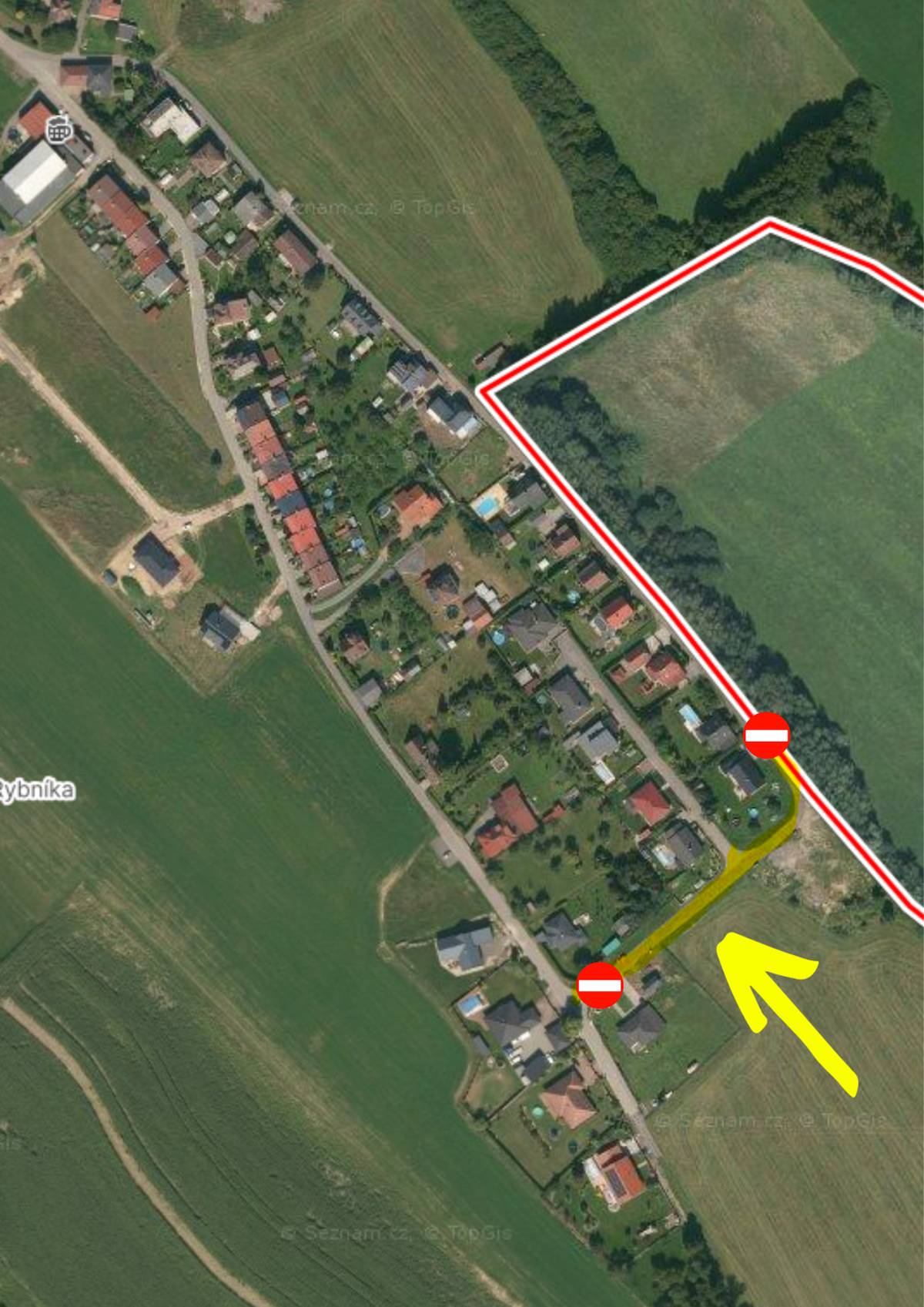 Dobrý den, vážení občané. V průběhu dneška (středa 9. 7. 2025) bude z důvodu stavebních prací kompletně uzavřena opravovaná komunikace v zadní části Kalabonu. Komunikace je vyznačena na přiložené mapě. Během čtvrtka (10. 7. 2025) bude komunikace již opět přístupná k užívání. Děkujeme za pochopení. Obecní úřad Žďárky