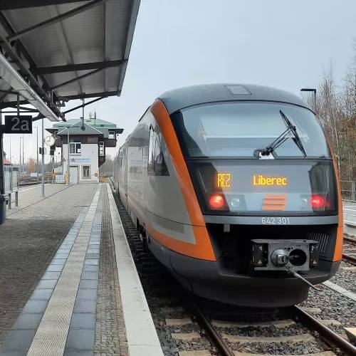 Výzva k připomínkování návrhu jízdního řádu veřejností !!!!  Předložený návrh jízdního řádu pro trať 089 je možné veřejností připomínkovat do 28. července 2025.