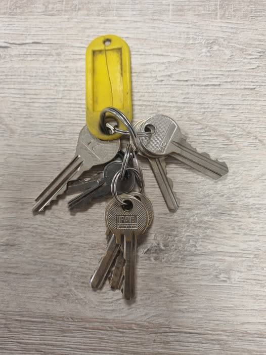 8/2025, nalezeny u hotelu Ostrov Garni