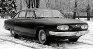 Tatra 603A mohla být excelentním druhým dějstvím původního modelu, ale nestalo se tak. Za pozornost určitě stojí původní tovární lak, na hony vzdálený dnešnímu „slizkému“ vzhledu nového finiše v nedobovém provedení…