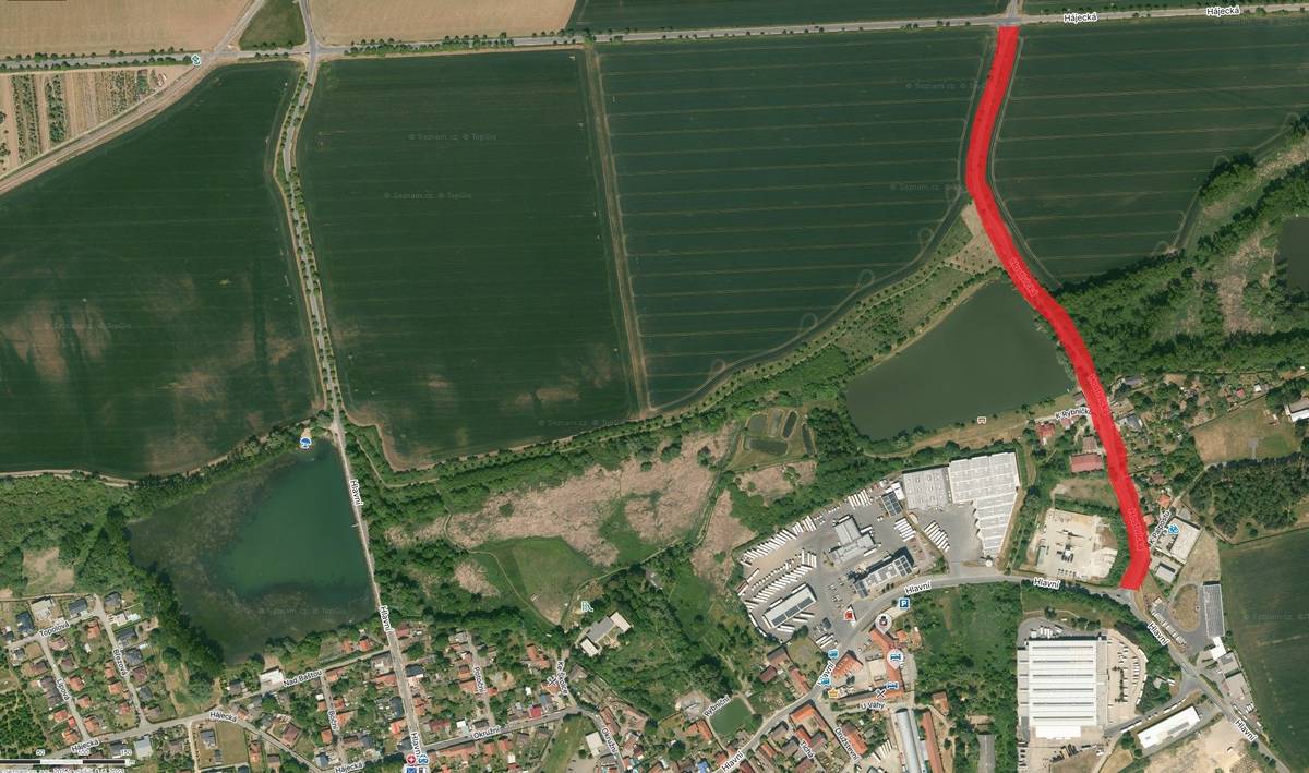 Vážení občané, v souvislosti s konáním Pohoda FESTu Chýně bude dne 19. 7. 2025 od 6:00 hodin uzavřena komunikace Hostivická (u Strahovského rybníka) v úseku od křižovatky s ulicí Hlavní po křižovatku směrem na Břve, Hostivici a Červený újezd. Uzavírka potrvá do 20. 7. 2025 do 6:00 hodin. K přilehlým nemovitostem bude vjezd / výjezd povolen. Děkujeme za pochopení a omlouváme se za komplikace. Váš MěÚ