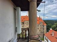 BTS stanice operátora O2 přímo uvnitř hradu Bouzov